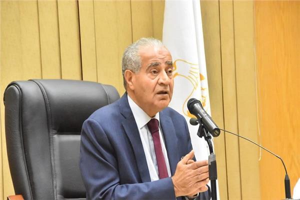 الدكتور على المصيلحى وزير التموين