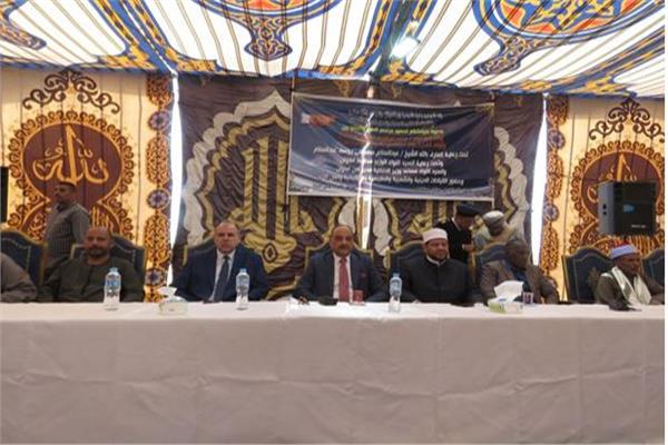 القيادات الأمنية خلال مراسم الصلح