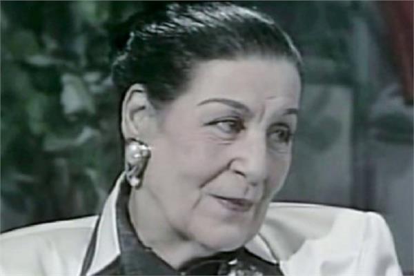  الفنان القديرة الراحلة زوزو نبيل