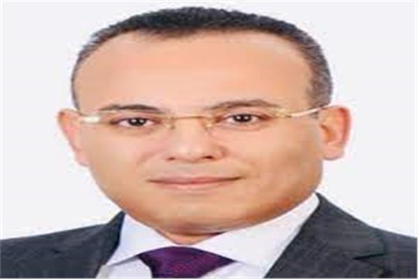  المتحدث الرسمي باسم رئاسة الجمهورية المستشار د. أحمد فهمي