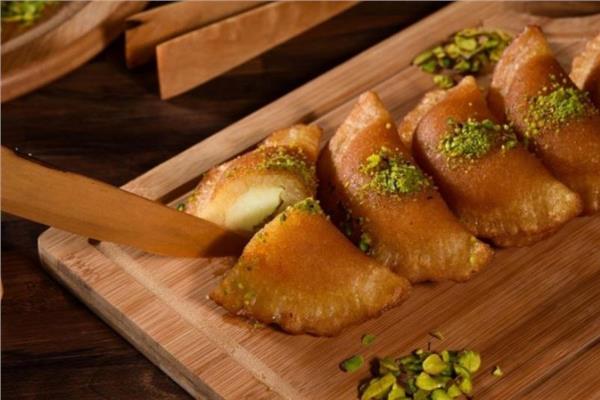  قطايف الجبن 