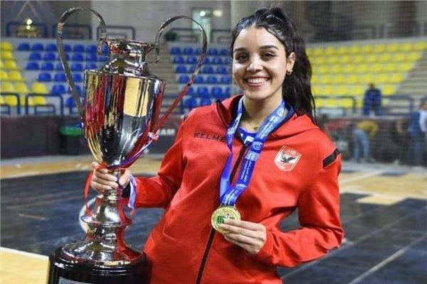 زينة العلمي لاعبة النادي الأهلي