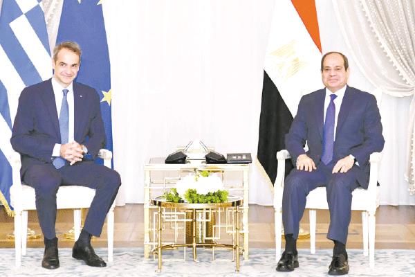   الرئيس السيسى مع رئيس وزراء اليونان كيرياكوس ميتسوتاكيس