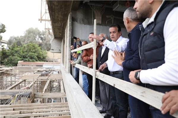 الدكتور خالد عبدالغفار مستشفى يتفقد بولاق الدكرور العام الجديد