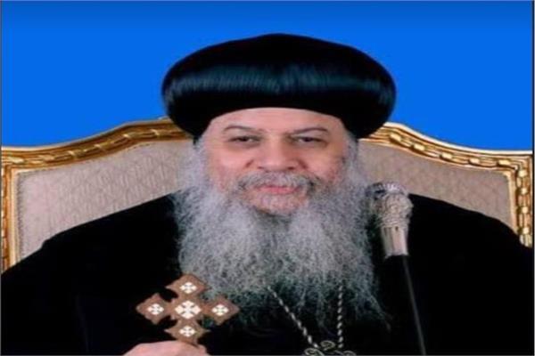 الأنبا أغاثون أسقف مغاغة والعدوة رئيس رأبطة خريجى الكلية الإكليريكية