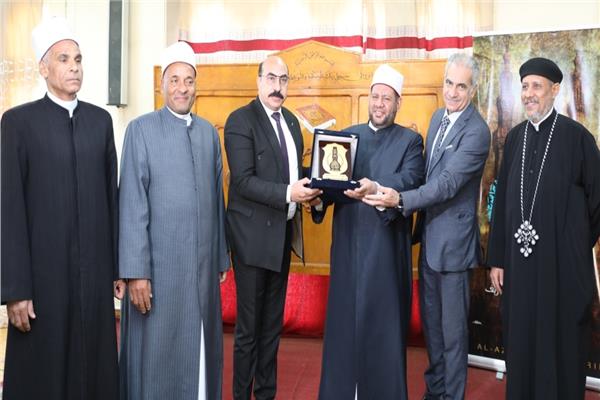 اللواء أشرف عطية محافظ أسوان خلال الاحتفالية