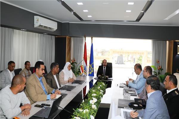 اللواء أشرف عطية محافظ أسوان 