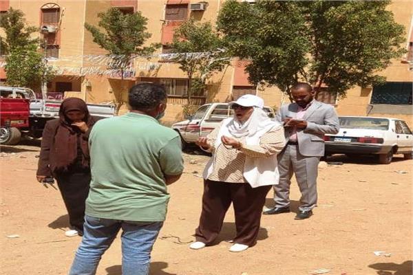 جانب من الجولة  التفقدية والاستماع لمشاكل الجمهور