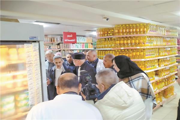 التفتيش على المنشآت الغذائية بالمحافظات
