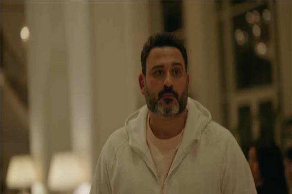 أكرم حسني في مسلسل بابا جه
