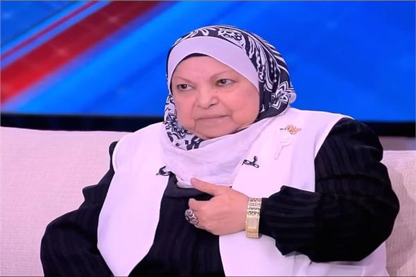  الدكتورة سعاد صالح أستاذ الفقه المقارن بجامعة الأزهر الشريف
