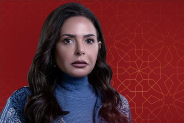 الفنانة صابرين