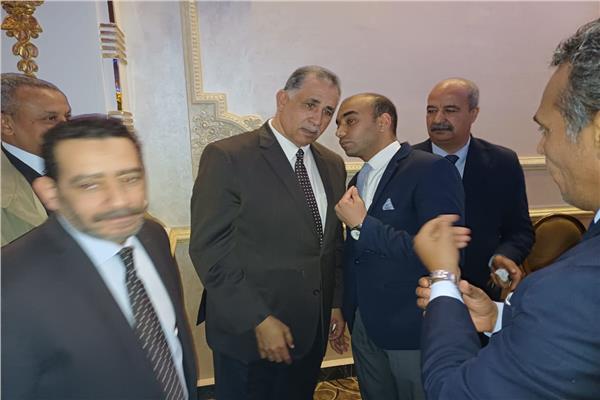 توافد المحامين على اللجان الانتخابية