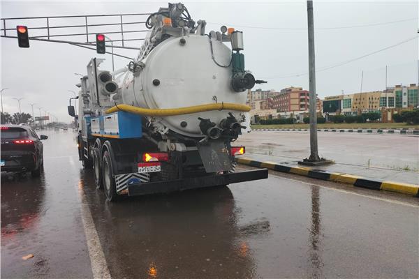 رفع درجة الاستعداد في جميع القطاعات الخدمية والحيوية بالمحافظة