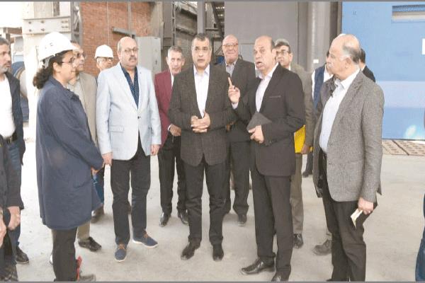 وزير الدولة للإنتاج الحربى خلال جولته 