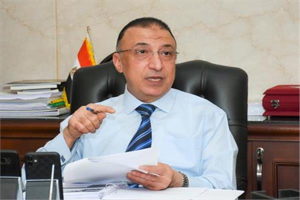 محافظ الإسكندرية محمد الشريف