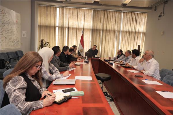 وزير السياحة والآثار