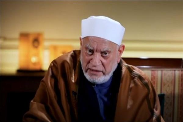أحمد عمر هاشم