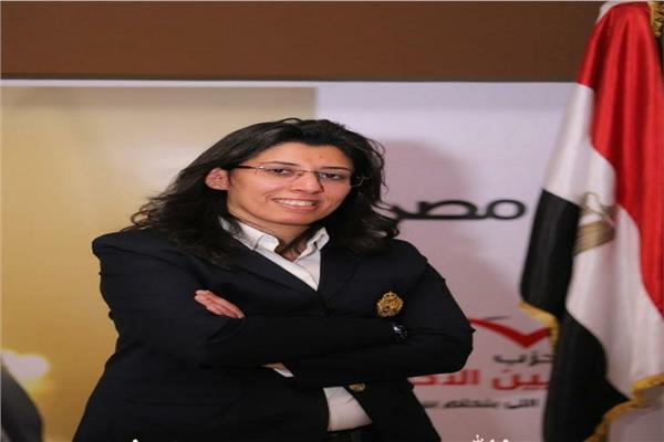 د. هبة واصل الأمين العام ورئيس اللجنة الاقتصادية بالمصريين الاحرار