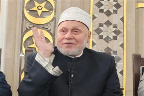 فضيلة الدكتور محمد مهنا أستاذ الشريعة والقانون بجامعة الأزهر