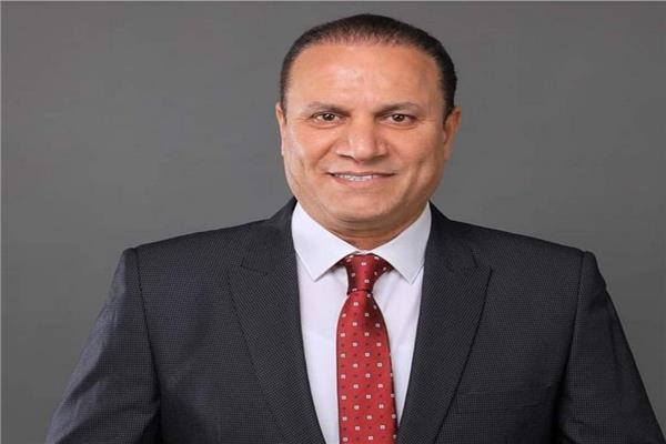  النائب زكي عباس