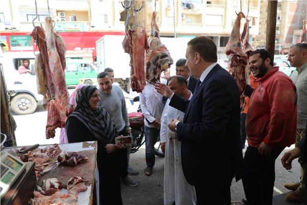 اللواء إبراهيم أبو ليمون محافظ المنوفية خلال جولته الميدانية