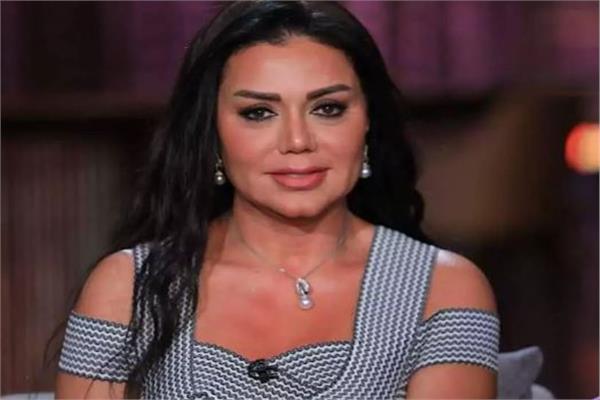 الفنانة رانيا يوسف