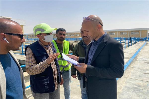 حملات لإزالة مخالفات بناء وإشغالات بعدة مناطق بمدينة بدر