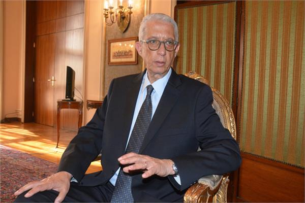  السفير حمدي لوزا نائب وزير الخارجية للشئون الأفريقية