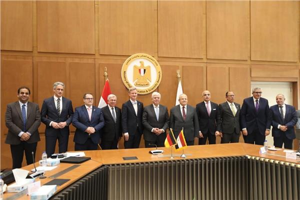 وزير الدولة الألماني للعلوم خلال زيارته لمصر