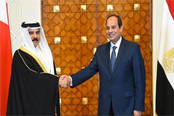 الرئيس السيسي يستقبل ملك البحرين