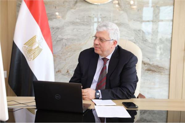 الدكتور محمد أيمن عاشور وزير التعليم العالي