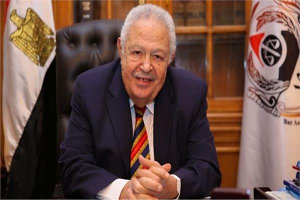 رجائي عطية 