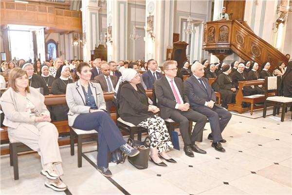  وزير التربية والتعليم أثناء احتفال المدرسة الألمانية بالإسكندرية