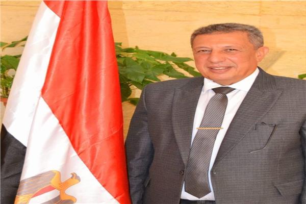 يوسف الديب وكيل وزارة التربية والتعليم بالبحيرة