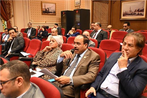 النائب أحمد قورة خلال اجتماع لجنة الصحة