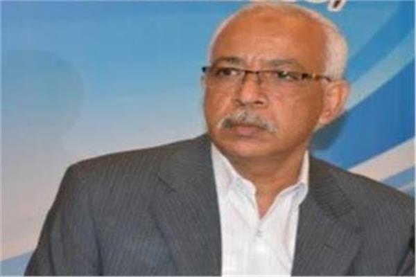عبد المنعم الجمل، نائب رئيس الاتحاد العام لنقابات عمال مصر