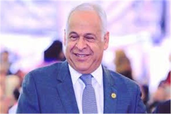 فرج عامر