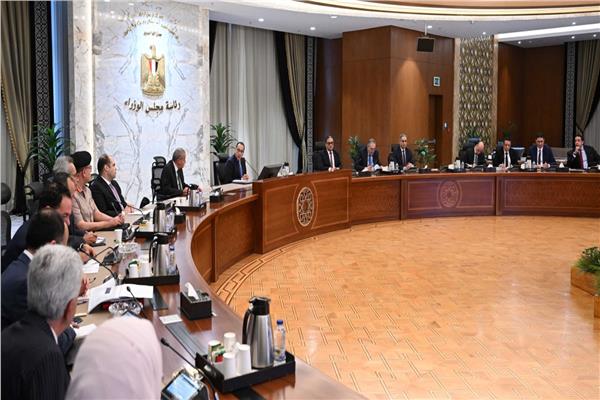 اجتماع اللجنة العليا لضبط الأسواق وأسعار السلع