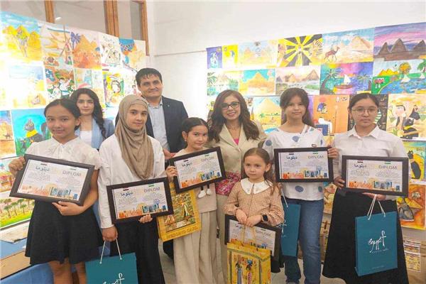 معرض مصر فى عيون  أطفال الأوزبك