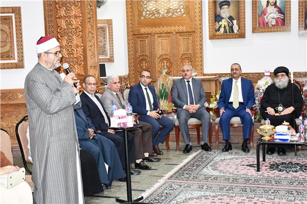 تهنئة كنائس الإسماعيلية بعيد القيامة المجيد 