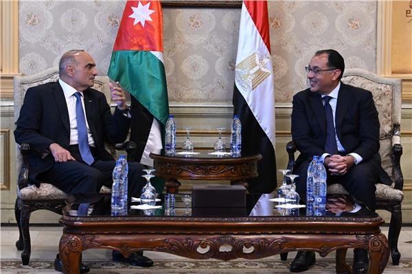 رئيس الوزراء ونظيره الاردنى