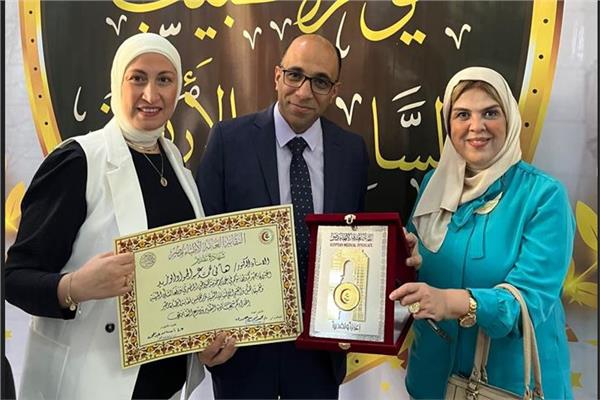 الأطباء المكرمين