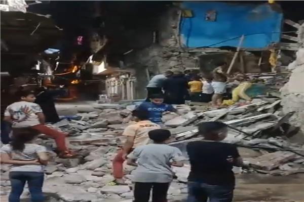 انتهاء رفع أنقاض عقار الإسكندرية المنهار