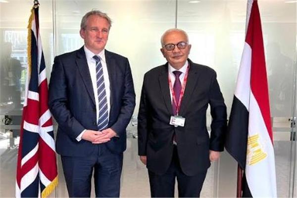 وزير التعليم يلتقى بوزير الدولة للمدارس بالمملكة المتحدة