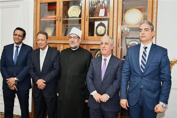 صورة من اللقاء