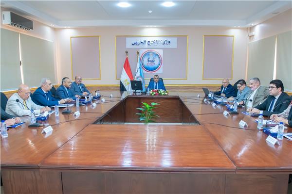 وزير الدولة للإنتاج الحربي