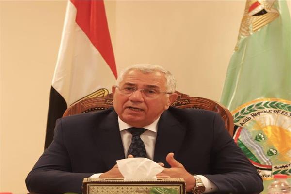 السيد القصير وزير الزراعة واستصلاح الأراضي