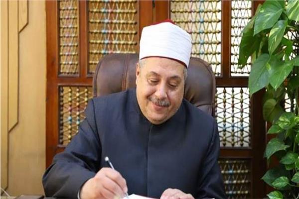  الشيخ أيمن عبدالغني
