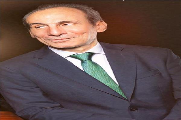 عازف البيانو الشهير والموزع الموسيقى عمرو سليم